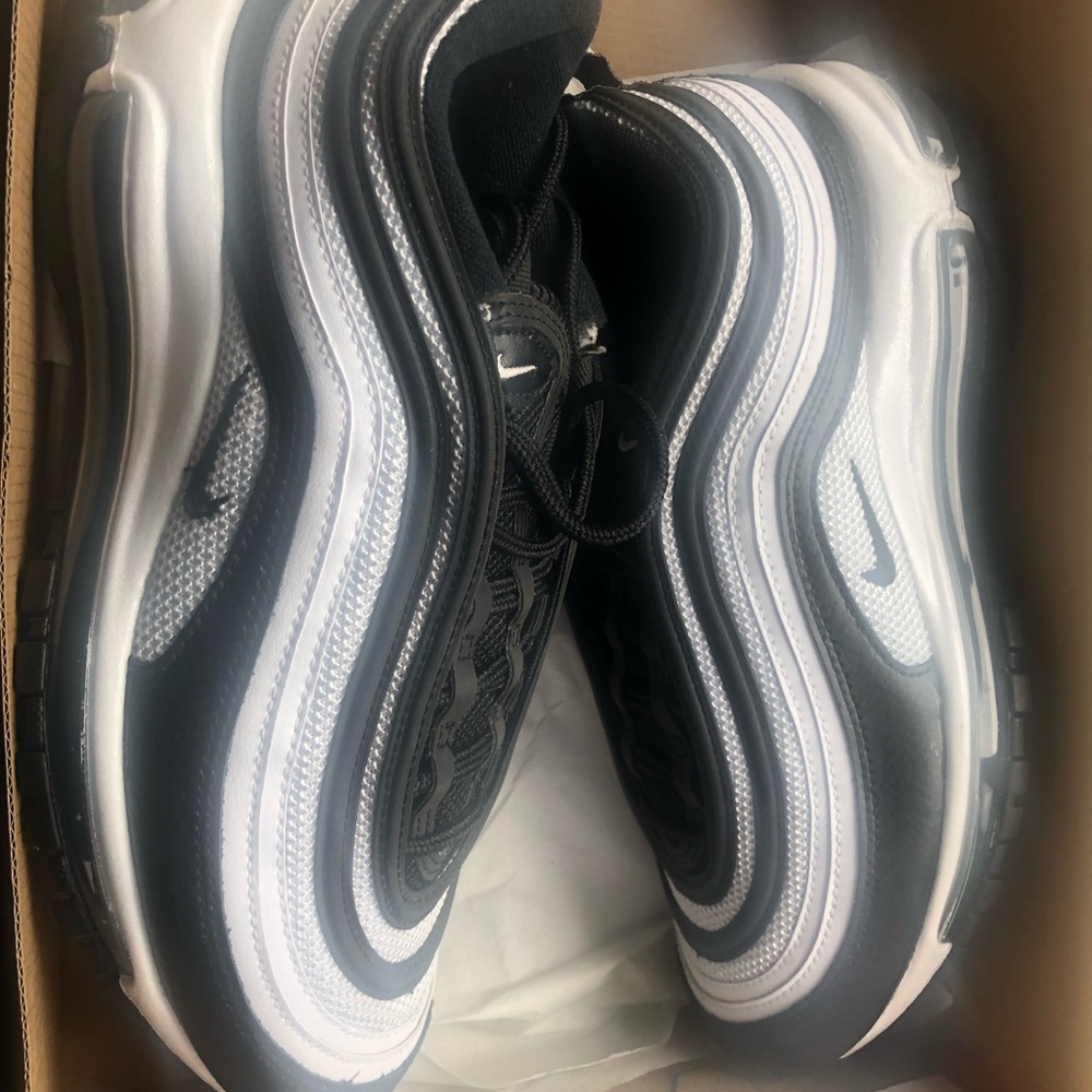 Nike Women’s Air Max 97 Size 8